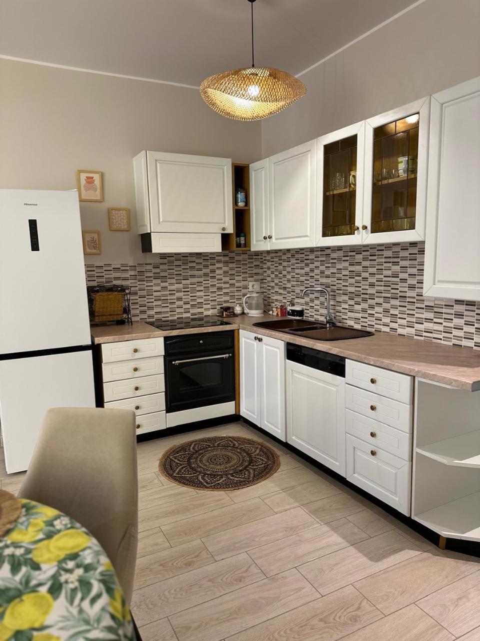 Lungomare Luxury Sea View Apartaments Vlorë Cameră foto
